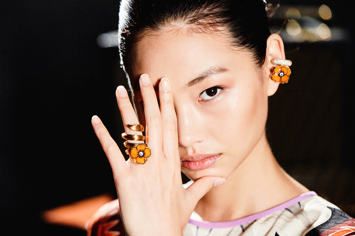 02_FENDI SS19 FJ_special image with model