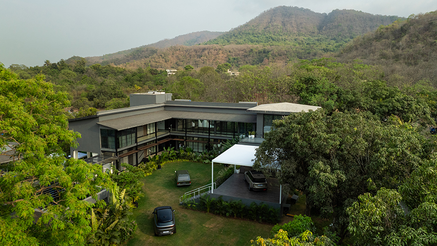 From Bespoke Studio to Wellness Sanctuary, This is the Range Rover House in India-Cover Image