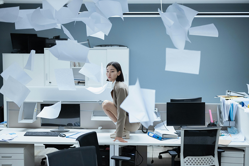 Changing Conversations Around Mental Health In The Workplace-Cover Image