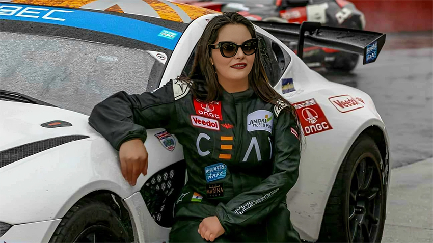 Humaira Mushatq Dares To Dream Big-Cover Image