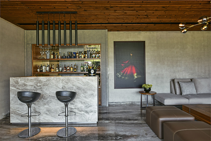 Raise the Bar With Design Tips for the Ultimate Home Bar Experience-Cover Image